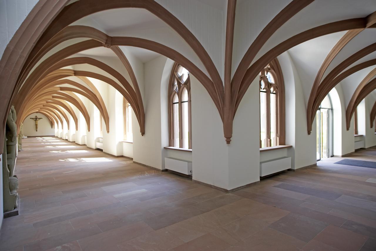 Tagungshaus Himmelspforten - Self Check-In Würzburg Kültér fotó